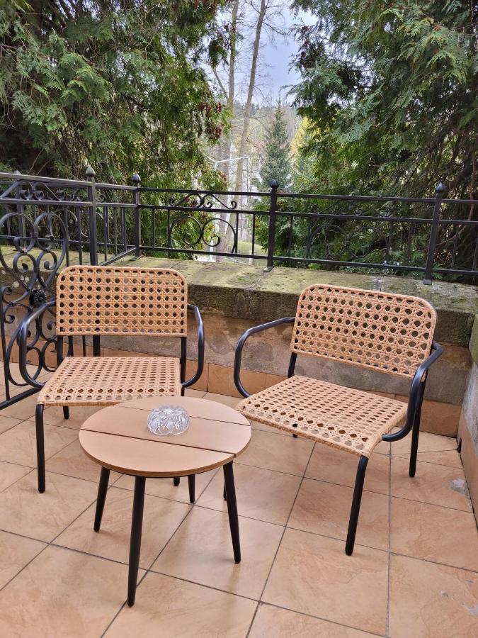 Kot Pocztowy Apartment Dlugopole-Zdroj Ngoại thất bức ảnh