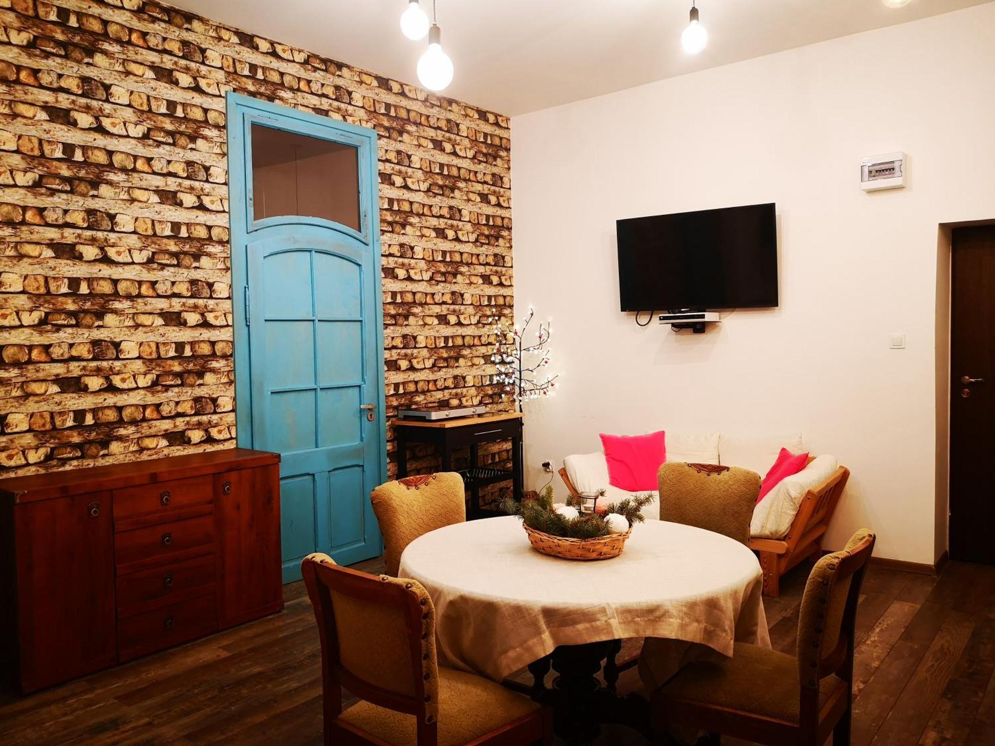 Kot Pocztowy Apartment Dlugopole-Zdroj Ngoại thất bức ảnh